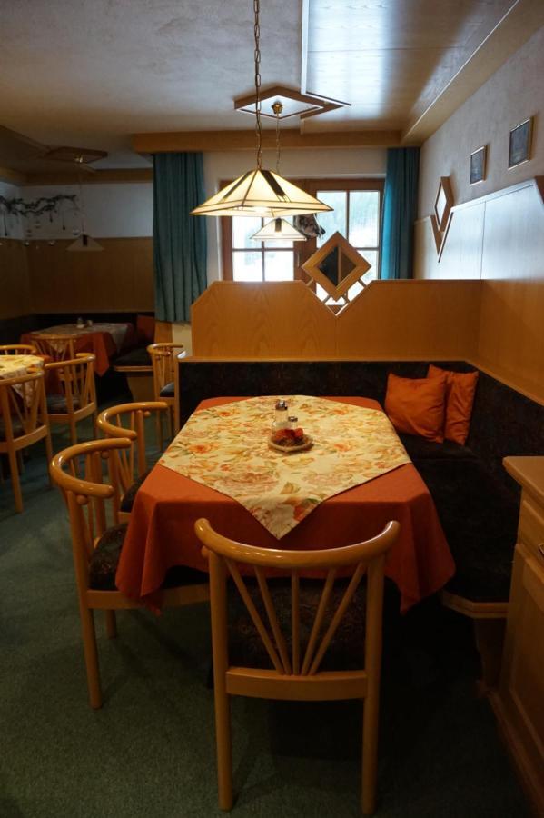 Haus Alpengruss Otel Sankt Leonhard im Pitztal Dış mekan fotoğraf